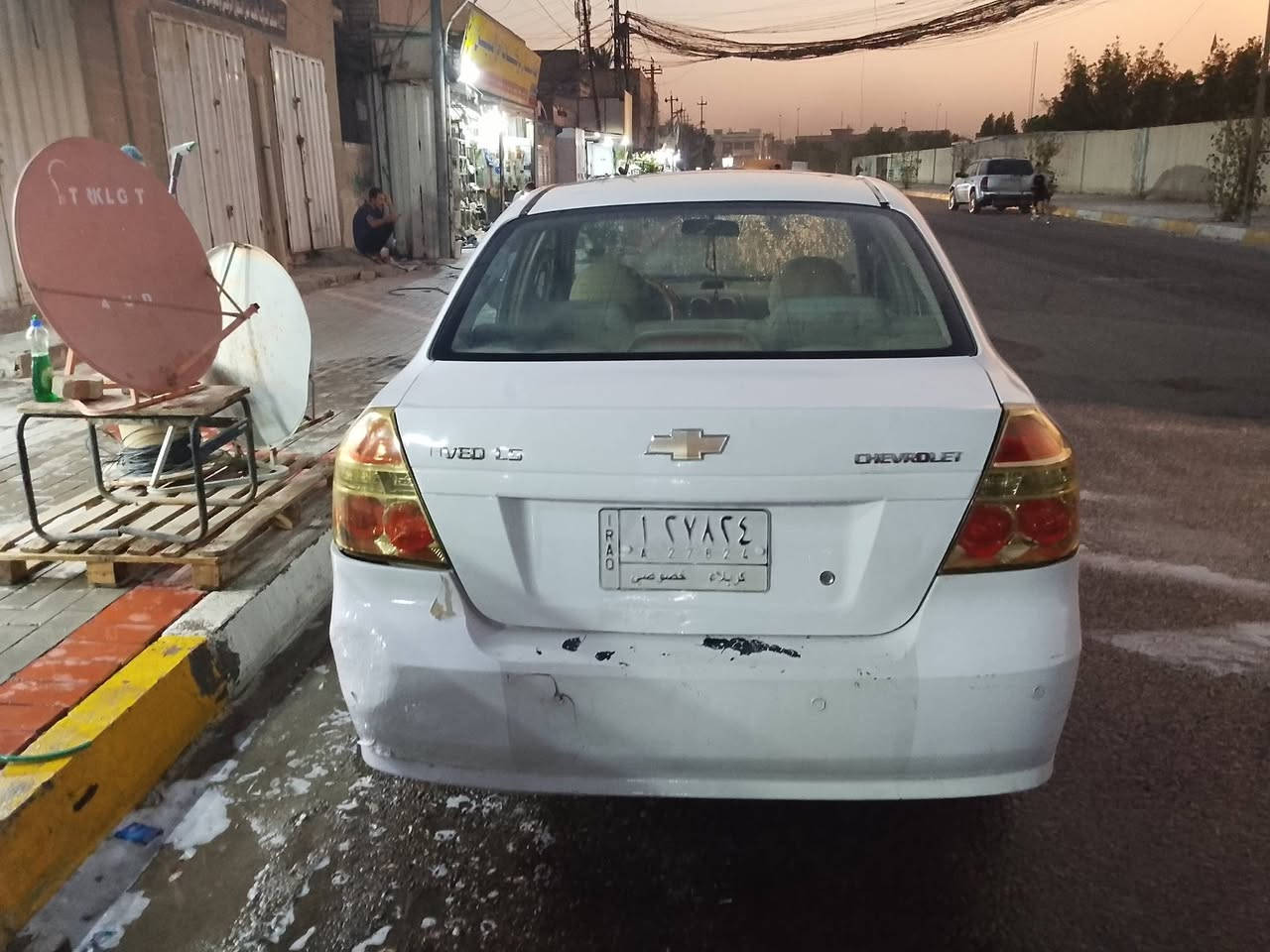 افيو موديل 11 خليجي البيع السياره كفاله من كل حادث بيه بس بارد بلباب وجوه بلدوسات مكفوه من الصبغ سنويه بعده ماصاقطه تدفه وتبريد معرف الفيو بلتبريد مالته تخم تأير شاده جديد السياره حلوه بمعنه الكلمه وجاهزه عله وضع الشركه بعده مكاني كربلاء حي القادسيه وهاذه رقمي للتواصل وانه خادم ***********
