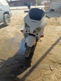 ٦٠ • مكينة • كفرات نضيفة