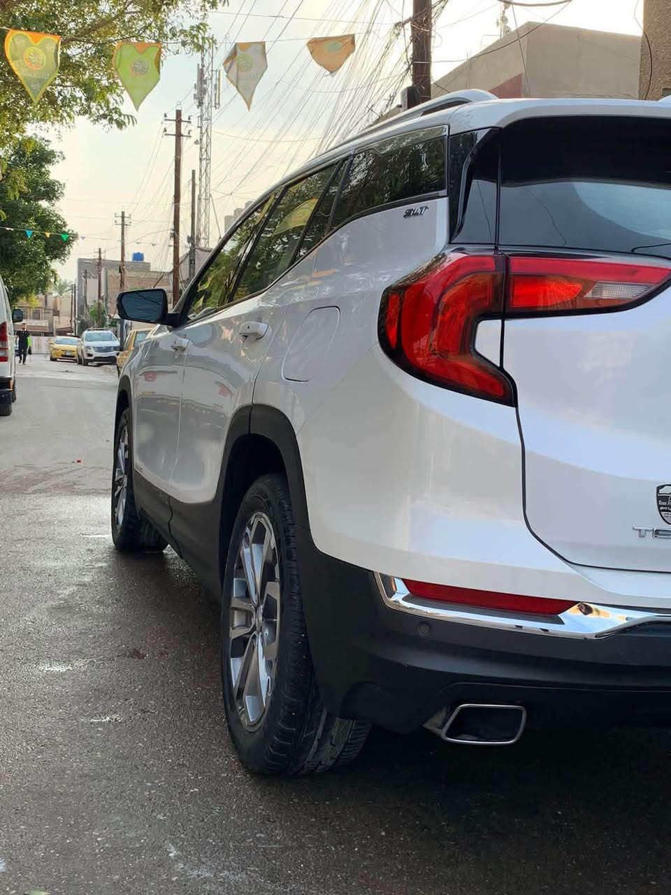 جمسي تيران GMC
موديل 2020 

محرك 2000 تيربو 

رقم اربيل الجديد 

مواصفات SLT فول بس بدون فتحه 

سيارة نظيفة جدا مداريها 

حادثها بابتين جهة السايق فقط 

 

مكاني بغداد 

السعر 180 

للاستفسار ***********
