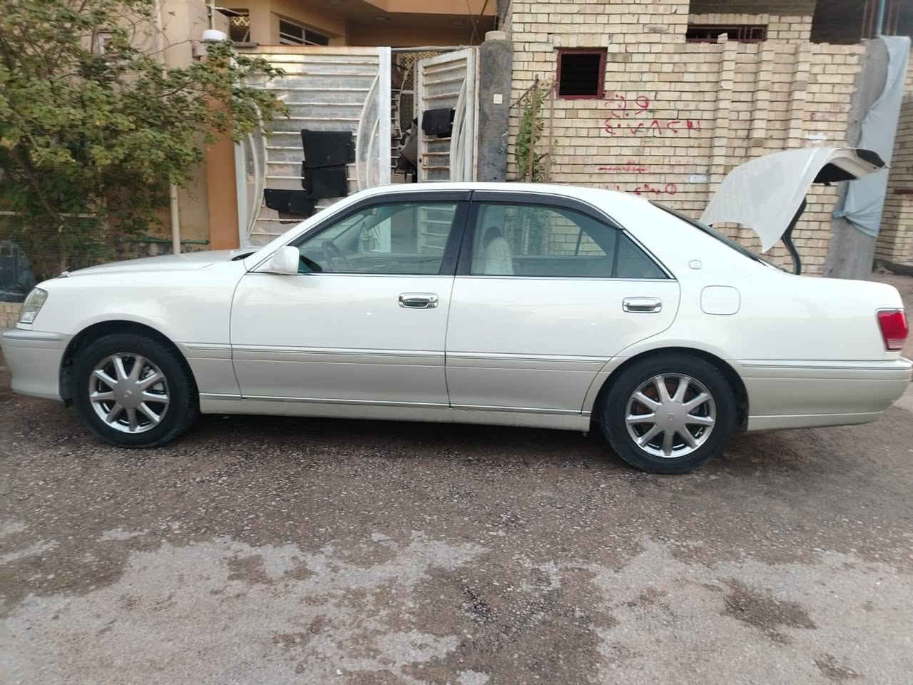 سلام عليكم ملكه موديل 2001رقم صلاح الدين انكليزي  مشروع وطني بيا مديريه تعجبك سياره كفاله من الكص ونقل جثه ومن العيب الشرعي دكمتين فتحه تحويرة نجف فوك وجوه شاصي 71 السعر 134 وبيها مجال قليل سياره جاهزه مكينه وكير وتبريد مكان السياره نجف- كوفه رقم ***********
