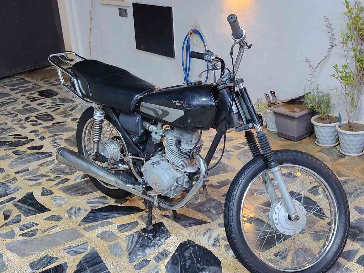 مطور بارت خمس تسع للبيع مكنية شرط خرسة مطور كلشي ما يحتاجلو بس شغل واطلع السعر ٢٧٥بي مجال للطبين
للاتصال ***********
المو شاري لا دوخني يرحم والديك
