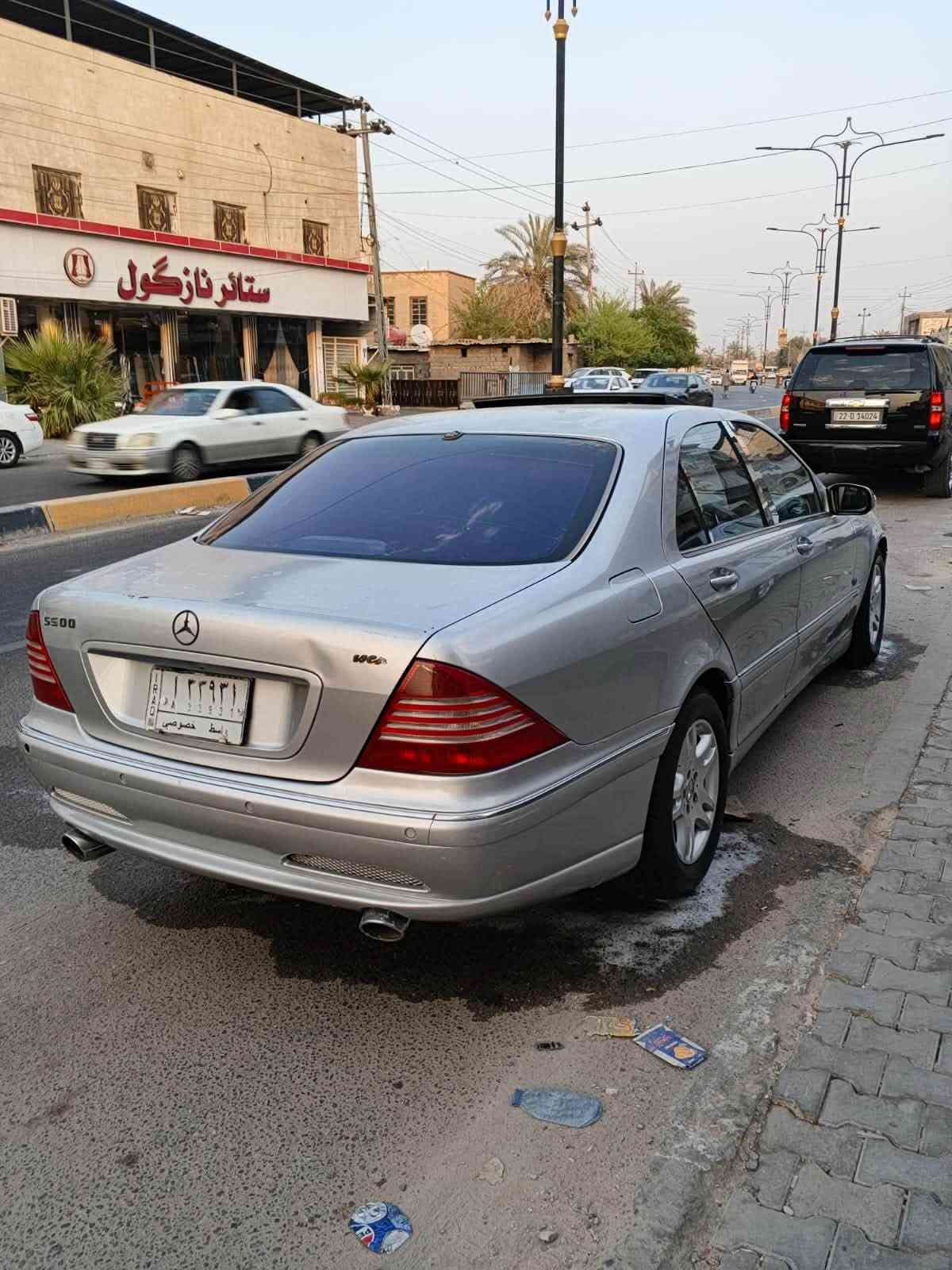 سلام عليكم مارسدس 2002 8 سلندر 
للبيع سعر 105 وبيها مجال قليل
***********
