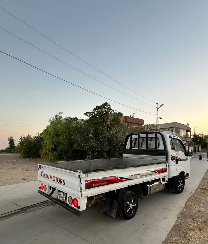 كيا 2007للبيع رقم نينوى حصة گاز تحويل وكالة 
گير محرك اكسن شاصي شرط طخم تايرات دوشمة جديدة 
السعر 85وبيها مجال مكان موصل قضاء الحمدانية 
***********
