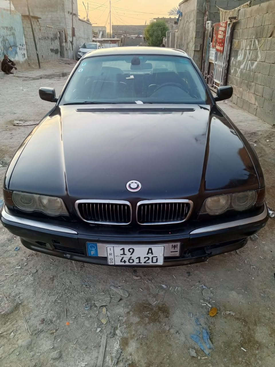 السلام عليكم سياره البيع موديل 97 مكينه كير شرط جديد حاويه رقم نكليزي  حديث رقم صاحب سياره ‭***********‬
