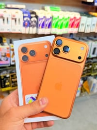 ‼️متوفر بيع بلنقد ولاقساط ‼️ ايفون 17 برو ماكس مع بكج هديه للجهاز شامل...