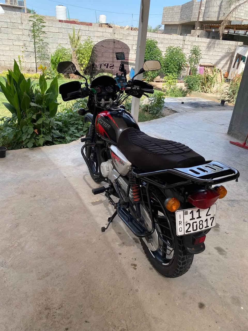 بوكسر موديل 23 رقم بغداد انكليزي هزه جديده بأسمي تجفيت شركه مكان بغداد تقاطع نهروان *********** السعر 2350 وبيها مجال
