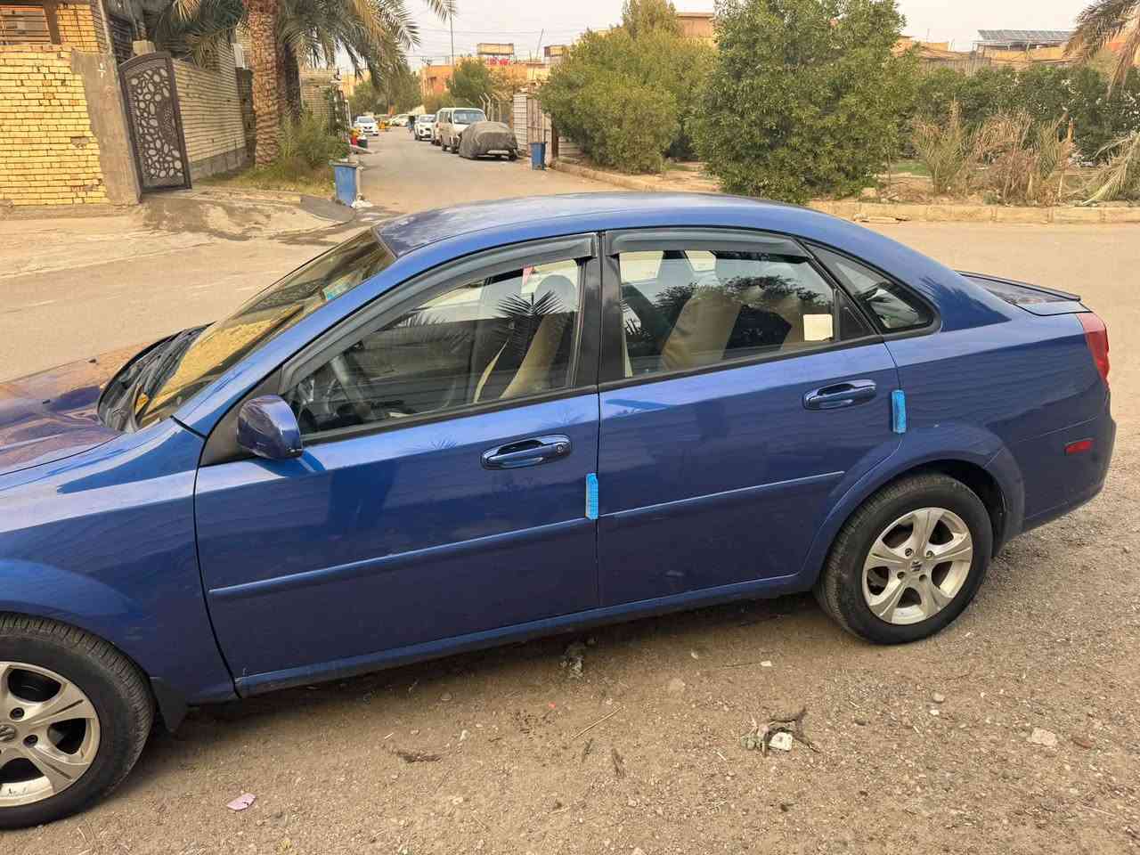 فورنزا 2007 بيهة طخه بلباب السايق السعر 55. 
***********
