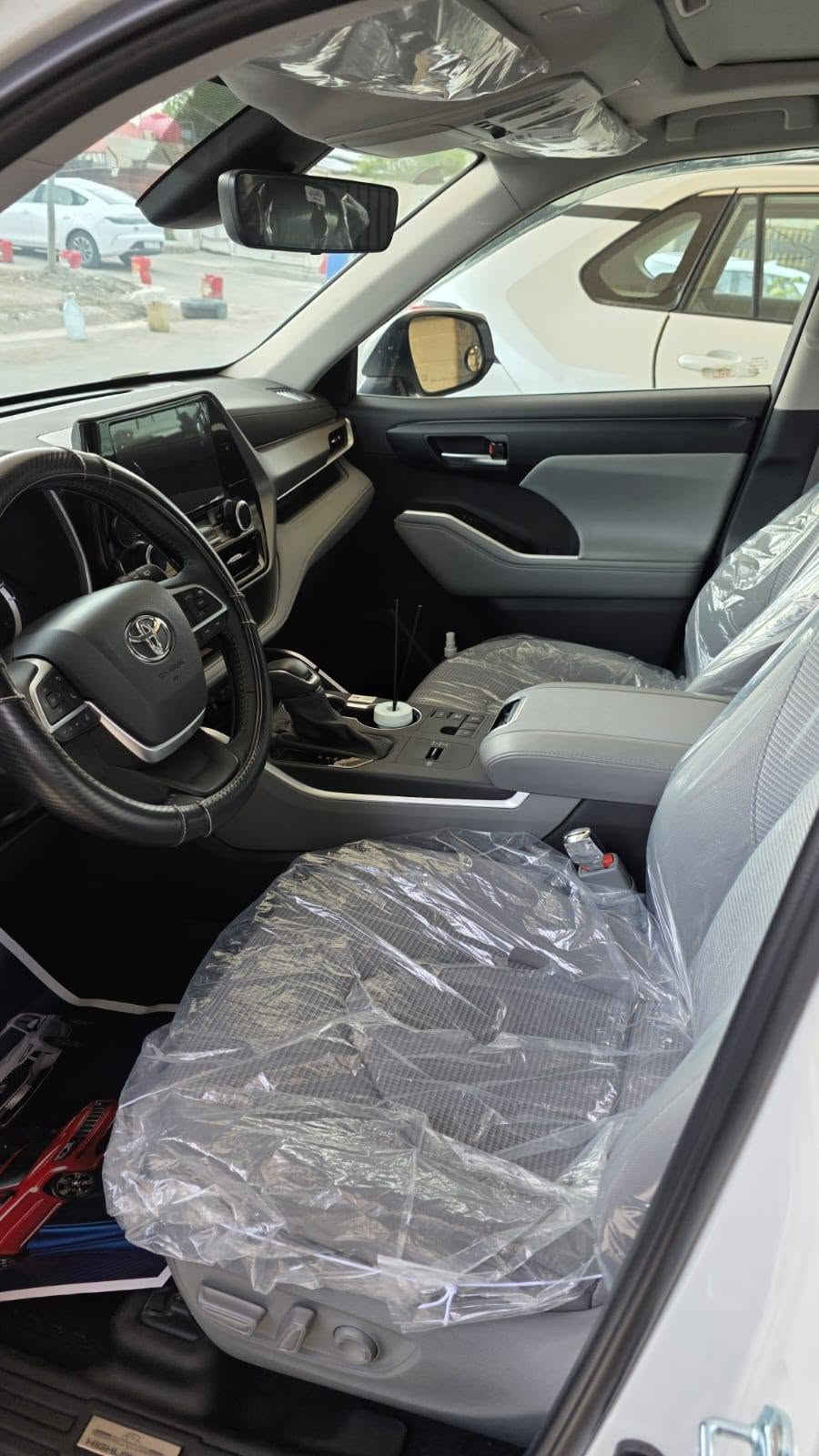 هايلاندر 2025 خليجي وارد عبداللطيف جميل GLE ماشيه ٥٠٠٠ وكسور وقابل للزياده محرك 2500 سعر ٦٢ مليون للتواصل *********** #هايلاندر #تويوتا
