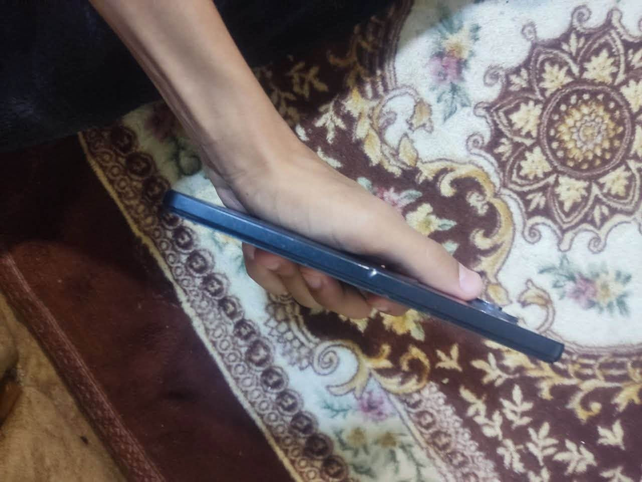 بوكو x5 برو ذاكره 256 لون اسود جهاز يخبل  من كل نواحي مستبدل شاشه
جهاز راقي بطاريته كلش جبيره 
السعر 185 
مكان بصره حيانيه اول لاين
***********
