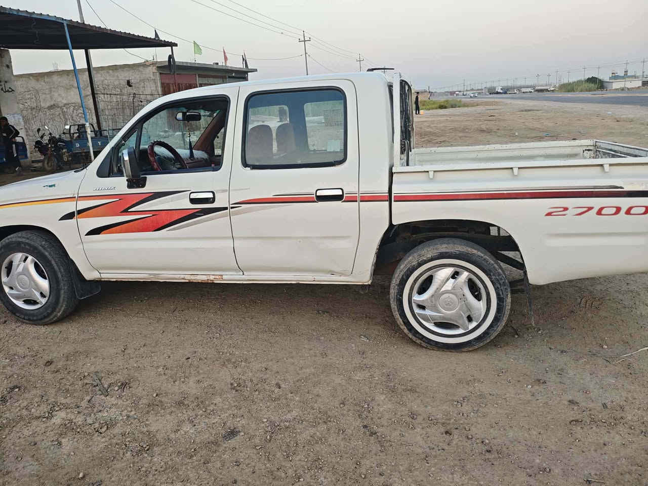 سلام عليكم بيكم موديل 99  بسمي سيارة مال جناي  مكفوله من لعيب لشرعي مصبوغة احزام جمالية اثر شخوط 
سعر 75 وبيهة مجال مكان ناصرية فجر  بيع مستعجل ***********
