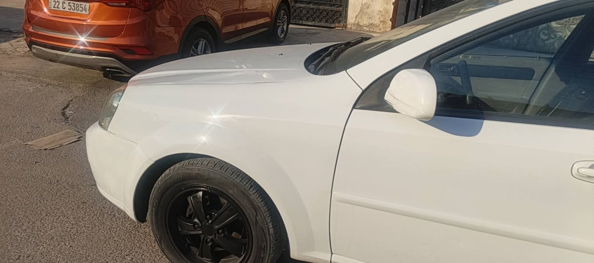 سلام عليكم
اوبترا ٢٠١٢ بغداد باسمي
مكينه كير تبريد تمام
دوشمه شاشه  دوشمةكاعيه 
بيها جاملغ أمامي أيمن تبديل مال شركه هزه جديده وآلسياره ما بيها نقص  ترايها أحلى منها وتخم تاير
مكانها بغداد الطالبيه خلف مطعم الصادق ***********السعر٧٠ ورقه
