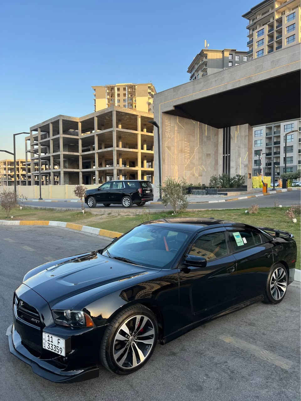 Dodge charger 2014 RT.
جارجر 2014 RT كت كامل SRT

محرك 5700 مبدل جديد مال موديل 22
ماشيه130 mi 

المواصفات
كشنات حظن 
المقاعد الامامية كهرباء 
كشنات الامامية تدفئة +تبريد
ويل 20 اس ار تي SRT
تشغيل عن بعد
شاشة واوبشات SRT 
4 انظمة قيادة
الشاشة جبيرة 
كامره خلفية 
وباقي مواصفات معروفة

الاضافات
منظومة غاز ايطالية
كاجكان srt
عدسات لايت SRT اصلي
بلكات ريسنگ 
فيت بم ريسنگ
مراوح srt
كزوزات srt يم علي الوادي
برمجة عقل وكير ومكينه مصطفى ايكل 
______________
الحادث : جاملغ خلفي وبيها صبغ مكانات ابيع حزام 
بس هيه مو حزام 
بدون ايرباك 
بدون شاصي بدون لغد 
مكينه وكير كفالة
ملاحظة: سياره مسويله سيرفس كامل ادمه منضومه الاحتراق + دهن جديد + باتري  جديد + بوليش +صدر جديد+ تخم تاير تو سايز السياره جديده بل كارتون تراي زيرو شرط

رقم بغداد الجديد بسمي وسنوية وهزة جديدة تحويل ثاني يوم
مكاني بغداد حي جهاد

السعر 129 ورقه. 
الاستفسار  *********** بغداد, العراق
