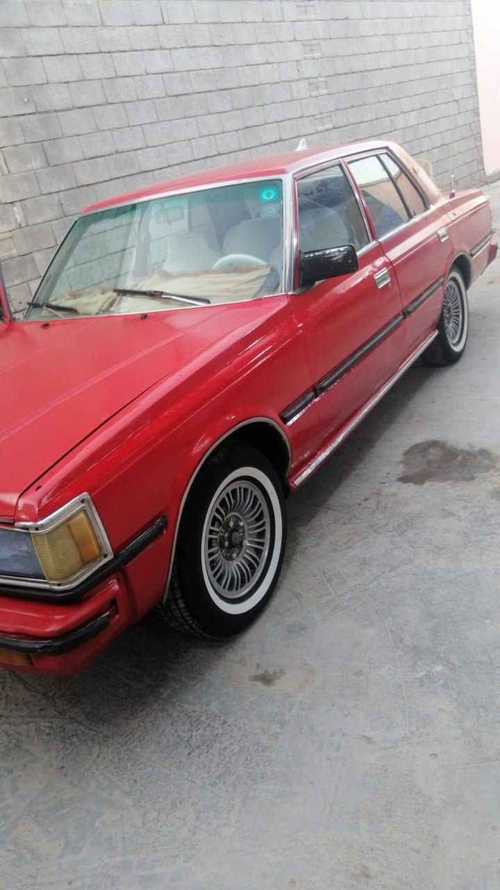 للبيع سوبر موديل 82 رقم دولي باسمي سنويه ل2030
مكينه وكير بلاد مصبوغه عام
سعر 30 وبيها مجال
مكاني البصره سفوان
***********
