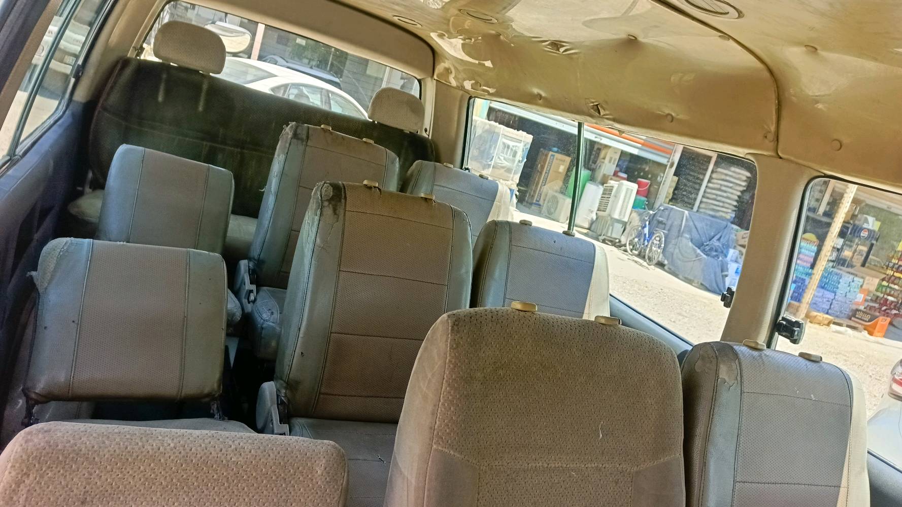 جنبي h1 حرة للبيع رقم بغداد دولي.  ترهم مراوس ب نيسان سني او اكسنت او سيراتو او النترا  
بسمي مشروع وطني 
كير محرك اكسن مكفولات مكينه y4
بيهة دعجه بل طويلة مثل ما موضح بل صورة 
و بيهة بارد كد شبر بل بجم مثل ما موضح بل صورة 
صدر امامي خلفي جديد كهربائيات كلهة شغالة
تبريد عوزة بس كمبريسر بواري كاملة فانات شغالة 
 مكان السيارة بغداد المدائن خلف مرقد الصحابي سلمان المحمدي 

سعر 80 و بي مجال شي قليل 

للاستفسار اتصال /***********/