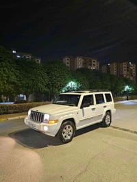 كوماندر • ٢٠٠٦ • V8 4.7
