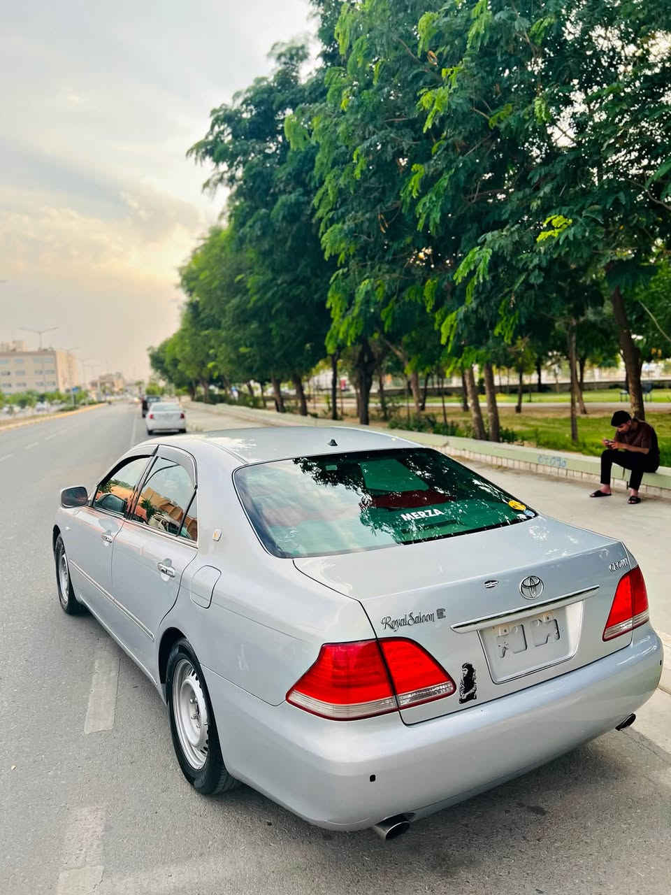 شاهين رويال ٢٠٠٥ • ١٠٠٠٠٠ كم • شاشة وكاميرا