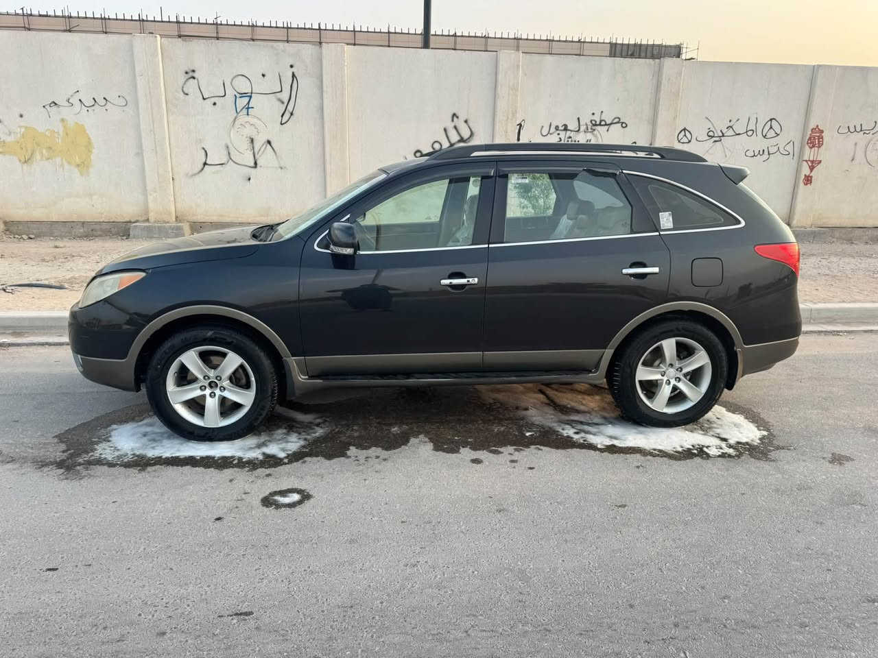 السلام عليكم

هيونداي فيركروز ٢٠٠٩ محرك ٣٨٠٠ اللون اسود خليجي سيارة جاهزة الفور ويل ملغي 

تخم تاير

باتري جديد

تبريد

جنطه كهرباء شفط 

محرك وكير خير من الله

دوشمة جديدة

رقم شمالي

تريد تحويل تريد وكالة

السعر ١١٥ $

العنوان البصرة الزبير 

📞 ***********
