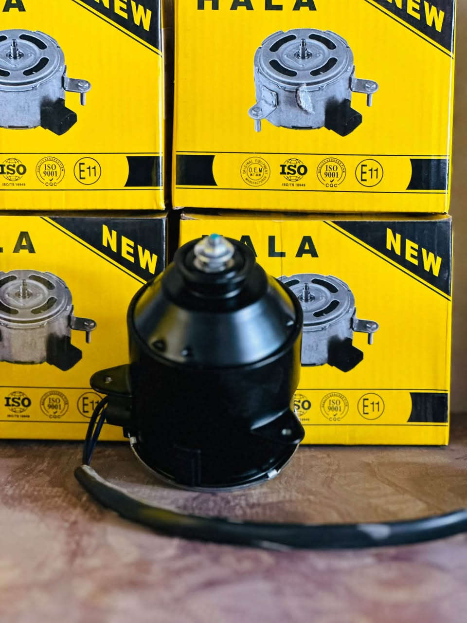سلام عليكم 
توفر ادوات كامري افلون كورلا 
العنوان صلاح الدين قضاء الضلوعيه 
متوفر توصيل 🚚 
*********** / عيسى الطائي
