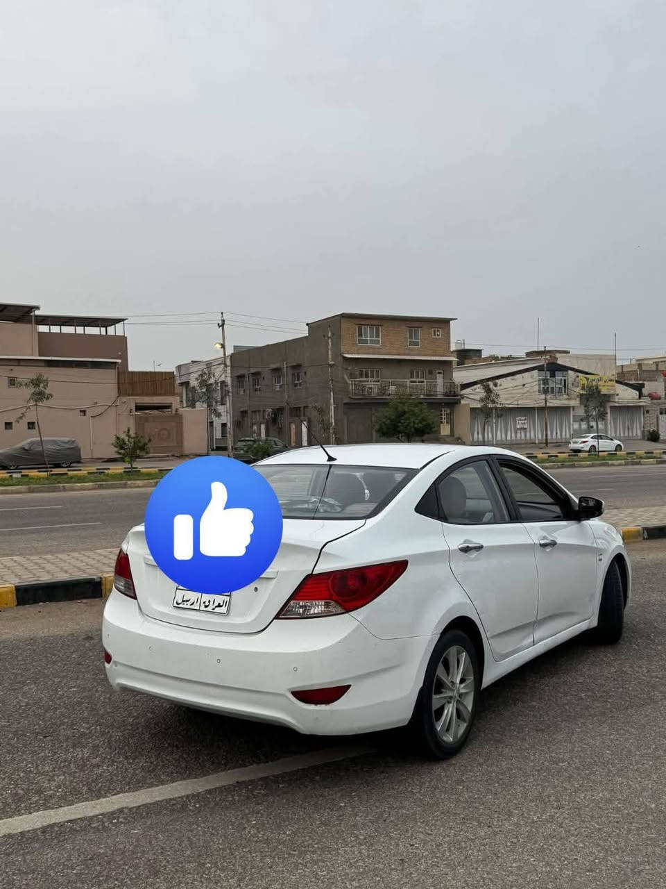 اكسنت موديل 13 رقم اربيل القديم 
تريد وكاله تريد تحويل الوكالة بأسمي
المواصفات تحكمات ستيرن جهتين 
اشاير بلمري حساس خلفي 
تبريد شغال محرك 1600 قطرتين
اربع سماعات مضخم مسجل مالته
لايتات زنون كشافات زنون 
الداخل لونين بيجي الأرضيه جديده
السعر ب87 
*********** مكاني نجف
