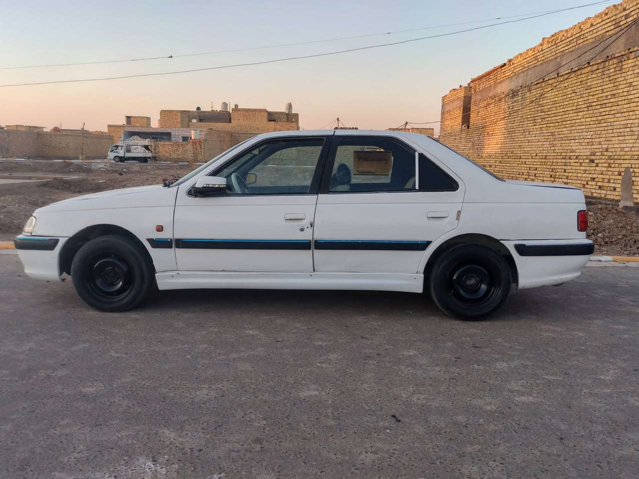 بيجو موديل 2012 رقم بصره نكليزي بسمي السنويه لحد 30 كير محرك مكفولات حدايه تبريد ثلج تخم تايرات مابيها نقص برغي
السعر 29وبيها  ***********
عنواني العمارة
بيجو موديل 2012 رقم بصره نكليزي بسمي السنويه لحد 30 كير محرك مكفولات حدايه تبريد ثلج تخم تايرات مابيها نقص برغي
