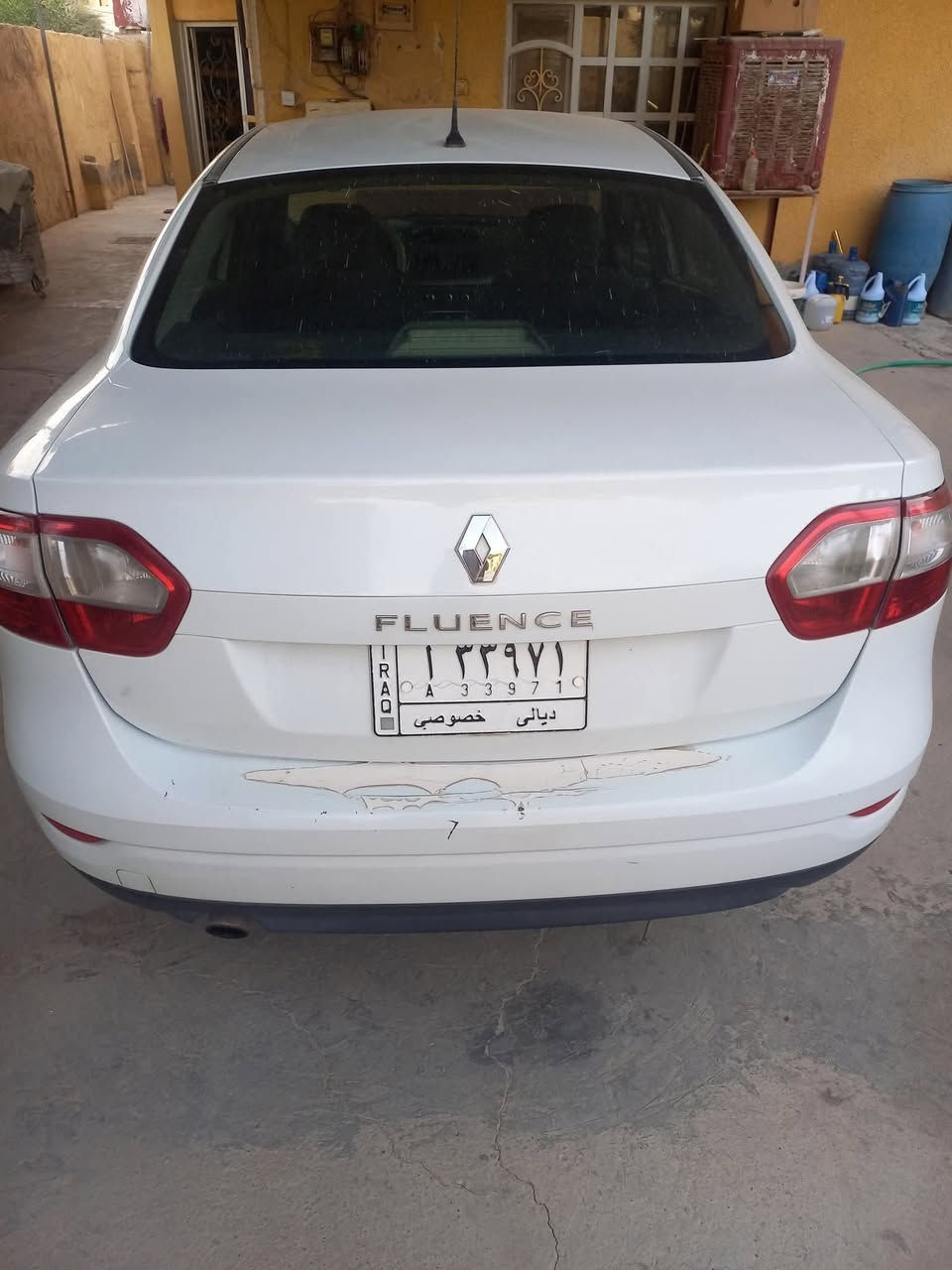 رينو فلونس ابيض ١٢ للبيع بسعر مناسب رقم ديالى لمزيد من المعلومات الاتصال بالرقم ***********
