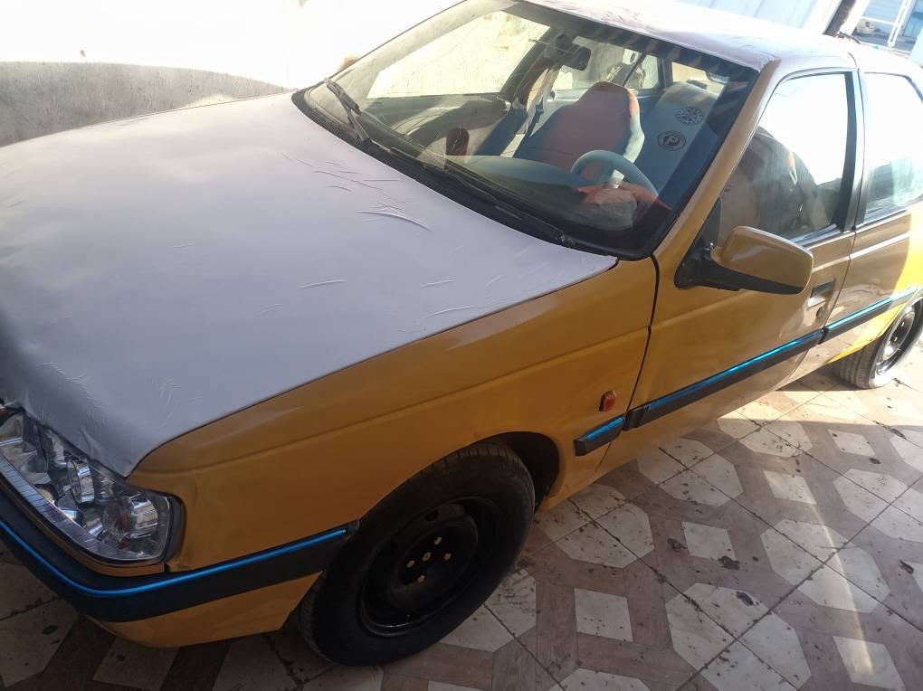 سياره بيجو 405مديل12كير مكينه تخم تاير حداديه كهربائيات كله كفاله البدي بي تكحيل سياره حلو مابيها نقص جاهزه من كلشي سنويه منتهيه ب23 راعي يريد تحويل 
مكان بصرة موفقيه دور نفط 
سعر 32بيها مجال 
***********
*********** البصرة, العراق
