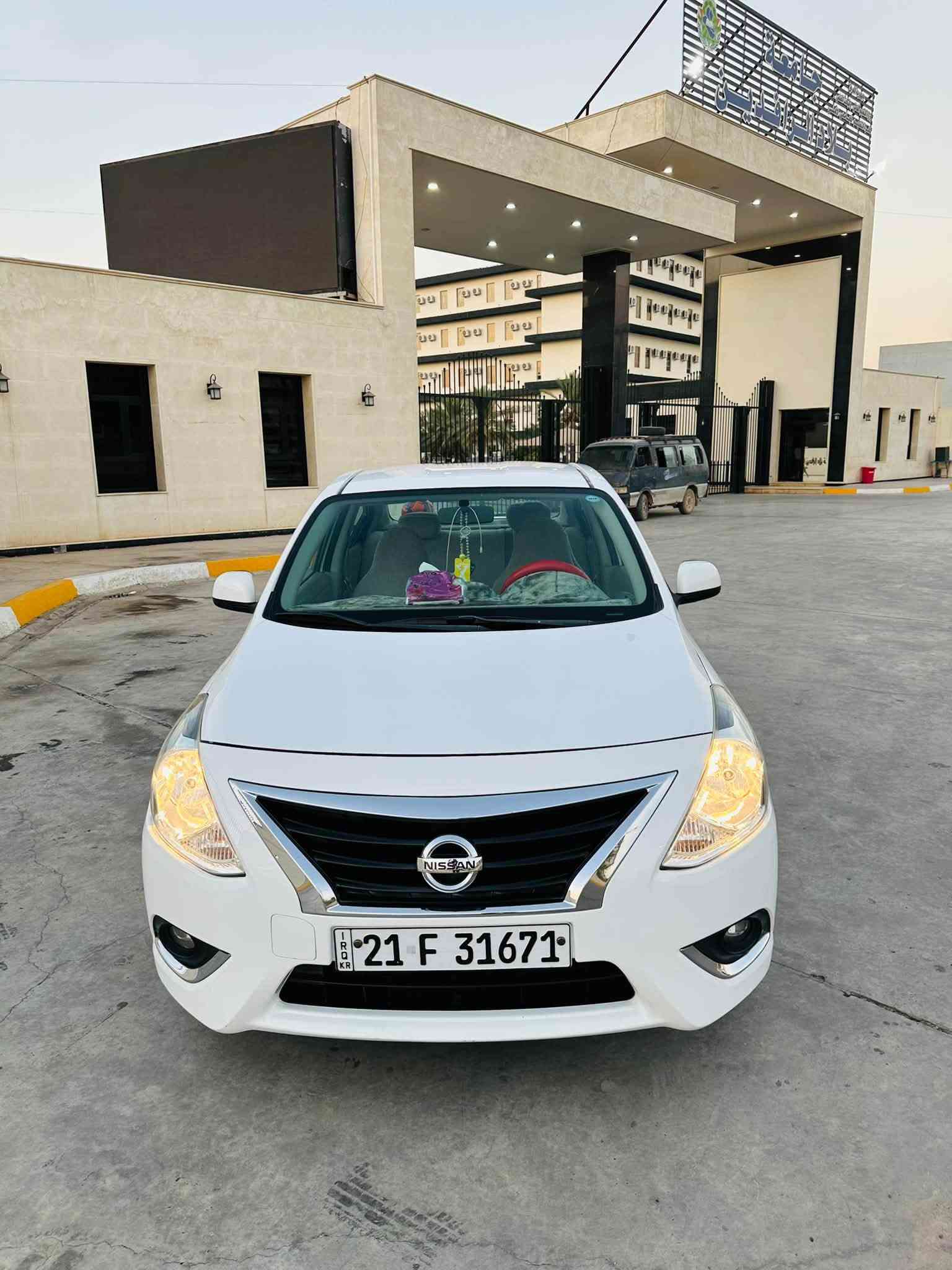 السلام عليكم من شركه عله ايدي لحد هسه
نيسان سني 2021 هندي بليته زركه 
مكفوله كفاله عامه كلين رقم سليمانيه لانكليزي تحويل مباشر بأسمي سنويه 
تريد تحويل تريد وكالة اني حاضر 
سيارة بدون صبغ وبدون تبديل وبدون حته بارد كفاله من زلغ مواصفات قطعتين تبريد 
حساس دعاميه خلفي ويا كب حديد 
4جام كهرباء بوجكتر تحكمات ستيرن 4جهات سنتر لوك ماشية 85 حقيقي 🔥جرس ب120 شغال محرك كير بحالة الزيرو سيارة جديدة واحلى من الصور مغلفه عازل كامل ارضية وجام تخم تاير جديد حدادية امامي خلفي جديد 
السعر:118وبيه مجال للشراي 
المكان:ديالى بعقوبه تقاطع القدس 
للاستفسار ***********
