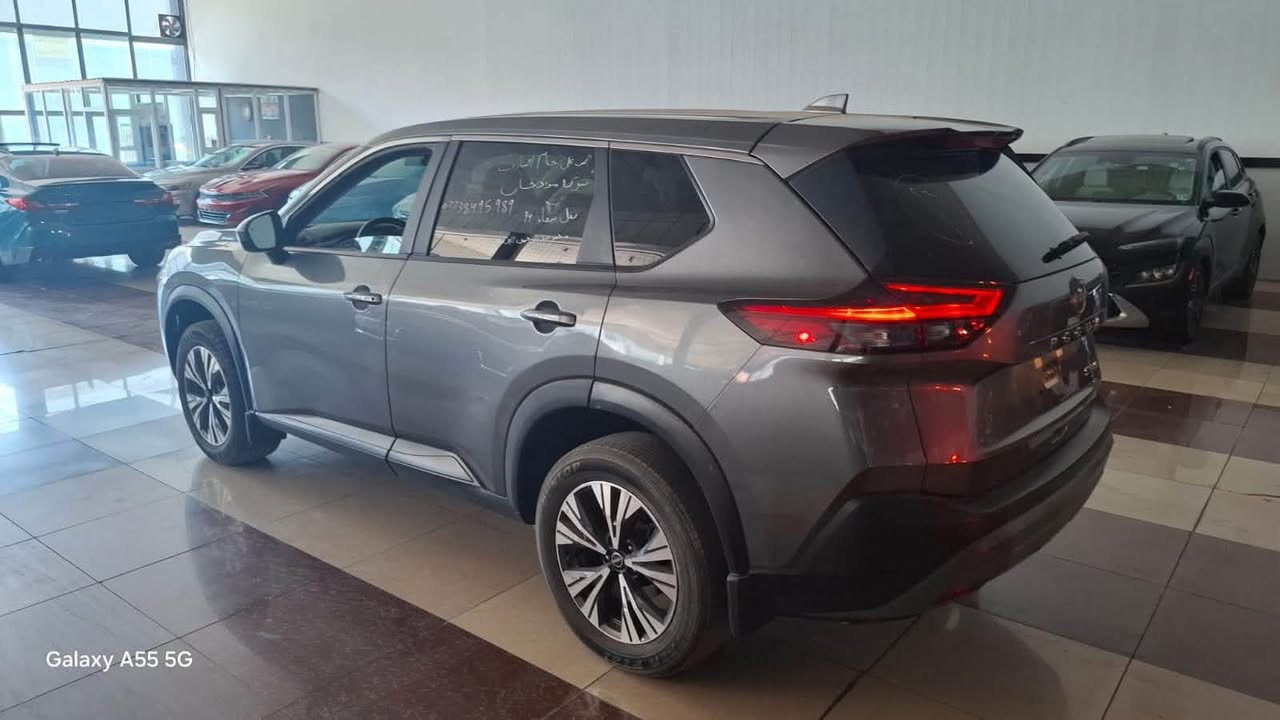 السعر مناسب جدا ارخص سعر ☺️
نيسان روج Sv AWD 
موديل 2023
لون نفطي
ماشية 43
مواصفات 
رادار امامي 
رادار جانبي 
شاشة كبيرة 
كامرة دوارة 
اوتو  ستوب
تحسس خط مسار 
كير طيارة 
سبورت عادي وتماتيك شفتات في ستيرن
محرك 3 بستن اقتصادي
تشغيل عن بعد
لايتات لد نهاري زنون
ويل 19 بلادي
تبريد قطعتين 
ايرباك سليم ابشرط
الرقم كاتي اربيل 
السعر مناسب جدا 🤗
للاستفسار مراجعة الصفحة 
او الاتصال بالرقم  وبي  وتساب

‬ ‭***********‬

نص مكتوب في الصور:
- Galaxy A55 5G