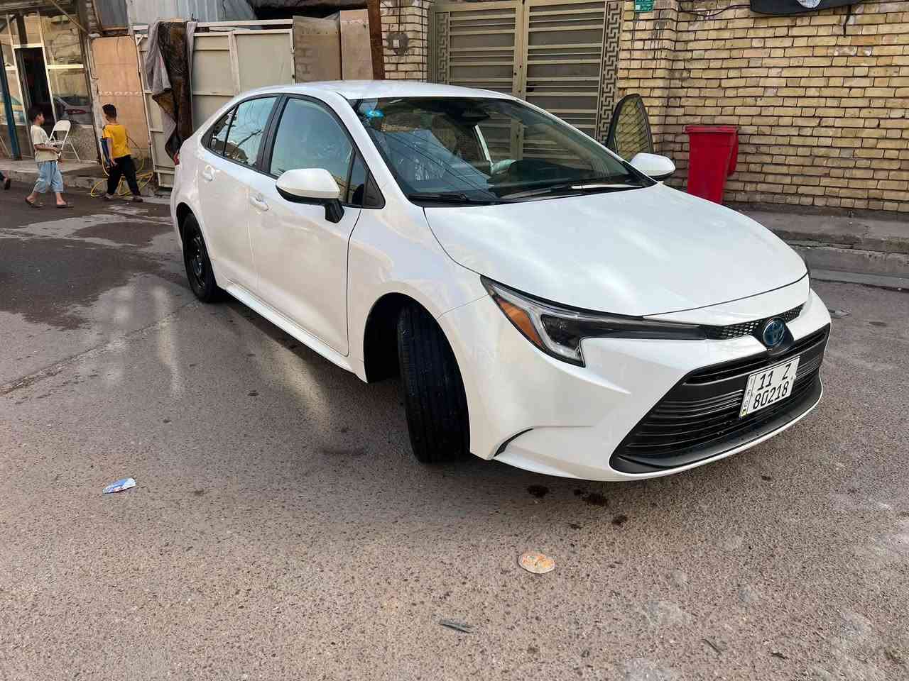 كورلا هايبرد وارد امريكي 
ماشيه 4 الف
موديل 2025
حادثها موضح بلصور 
بدون تبديل اي قطعه حته الدعاميه بلاديه
السياره عله وضع الشركة
 رقم بغداد 11 
مكاني بغداد زعفرانيه
السعر  خاص 
***********
