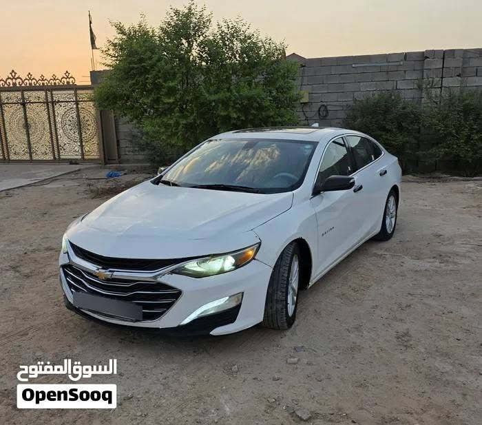 ​🚗 شيفروليه ماليبو 2016LT2 (1.5Turbo) - فول مواصفات 🚗
المواصفات العامة:
​الموديل: 2016
​المحرك: 1.5 لتر توربو (اقتصادي وقوي)
​اللون: أبيض صدفي مميز
​الرقم: أربيل باسمي (جاهز للتحويل أو وكالة)
​المكان: البصرة - الزبير
​✨ المواصفات والتجهيزات (فول مواصفات 1/1 ):
​5 بصمات (تشغيل عن بعد + بصمة أبواب)
​شاشة عرض أصلية + كاميرا خلفية
​مقاعد كهربائية مع خاصية التدفئة
​نظام تكييف منطقتين (قطعتين تبريد)
البجم محدث الى 2024 تحديث كامل 
​إضاءة LED أمامي وخلفي + بك لايت LED 
​🛠️ حالة السيارة (الميكانيك والحادث):
​المكينة والجير: كفالة عامة وبحالة ممتازة جداً.
​الأيرباج: أصلية وسليمة 100% (بدون أيرباك).
​الشاصي والدواخل: سليمة بشرط الفحص (بدون دواخل، بدون شاصي، بدون لغد).
​توضيح الحادث: جاملغات 2 حسب تقرير امريكا كما موضح بالصور + ابواب 2 صبغ اثر طخه خفيفه جدا بسبب النقل من امريكا داخل الحاويه + جاملغ خلفي 

​الملاحظات: ملاحضات بسيطة جداً والسيارة جاهزة للاستخدام فوراً.
​💵 السعر: 105 وبيها مجال للشراي 
.
​📞 للتواصل والاستفسار:

*********** واتساب
