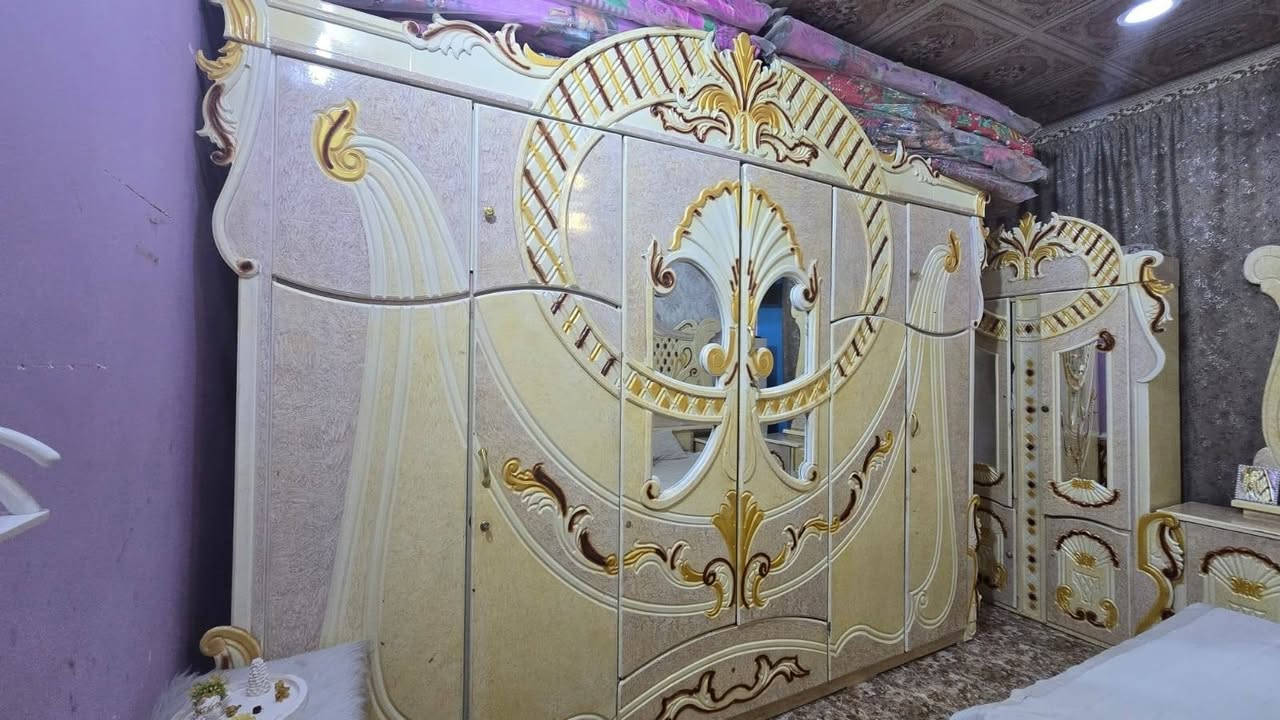 غرفه اخشاب للبيع نظيفه سعر 750 وبيه مجال عنوان الاسكان صناعي
***********
