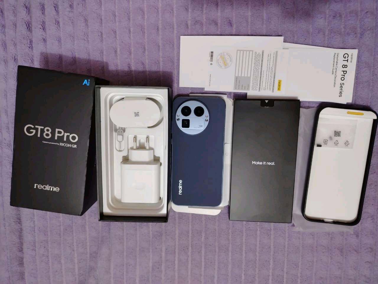 ريلمي gt 8 pro ذاكرة 512 رام 16 نسخة عالمية لون ضمان شركة الوطني صحة البطارية 100% لون ازرق استخدام شهرين نظافة 98 مع كافة ملحقاته للمراوس ب اس 26 الترا او للبيع بسعر مليون و200 مجال بسيط عنواني بغداد اي استفسار عالرقم ***********
