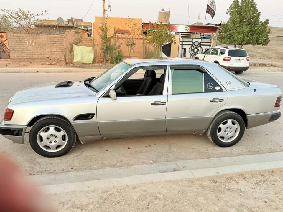 سلام عليكم مارسيدس دب مديل 91 رقم بغداد مشروع وطني نكليزي بسمي سنويه ل28 كير محرك 3000 بشرط حداده نص عمر تبريد نقص غاز يعني بي ليك مكان السياره البصره القرنه السعر 62 بيها مجال ***********شعندك مراوس نزل غير لمحور
