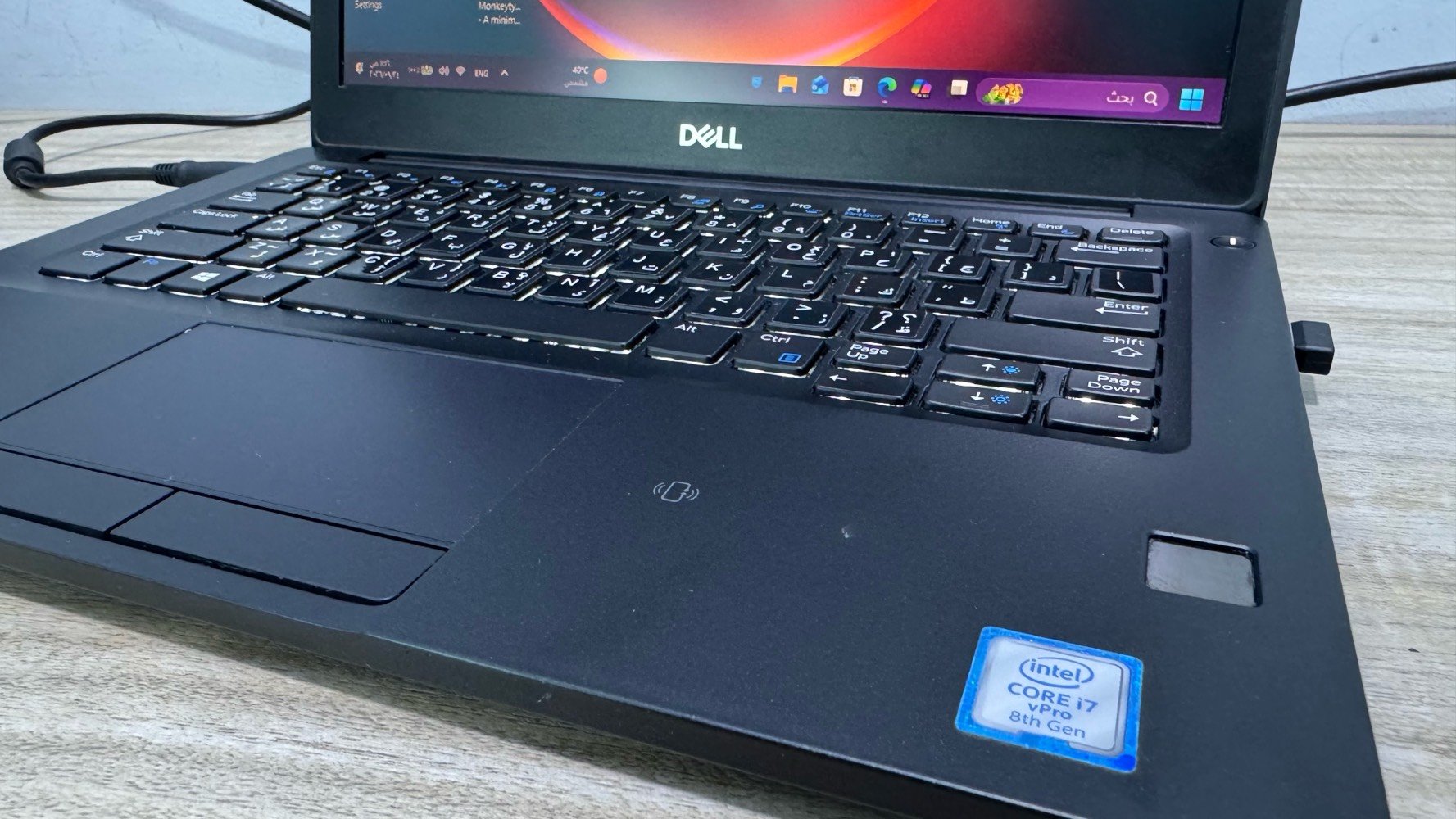 للبيع Dell Latitude 7290

المواصفات:

Intel Core i7-8650U — الجيل الثامن
RAM 8GB
SSD 256GB
Intel UHD Graphics 620
شاشة 12.5”
Windows 11
قارئ بصمة الاصبع Fingerprint 🔐
المنافذ :- 
منفذين USB 3.0 + USB-C
منفذ  type C
منفذ AUX
 HDMI 
 LAN
قارئ  SD
منفذين رام كبير وصغير 

الشاحن الاصلي موجود

📌 الحالة: مستخدم في البيت فقط واستعمال خفيف ونظيف جداً والجهاز قوي يعني يتحمل برامج تصميم هندسية وكذا وانا مجربه جداً ممتاز 
سبب البيع جنت ادرس عليه وهسا خلصت مااحتاجه 

💰 السعر: 320 وقابل للتفاوض

📍 البصرة
للجادين فقط