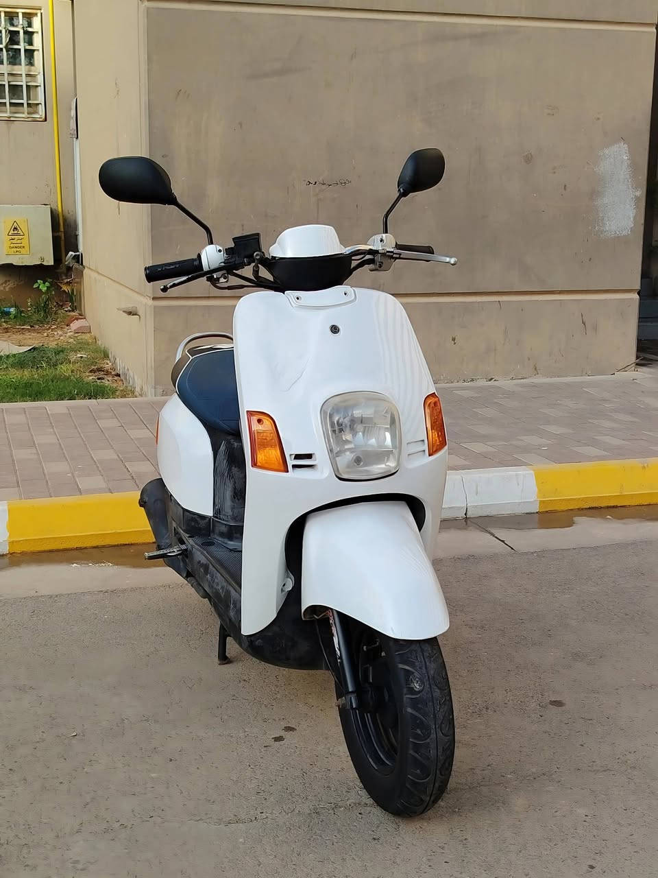 بوليس • كابريتر