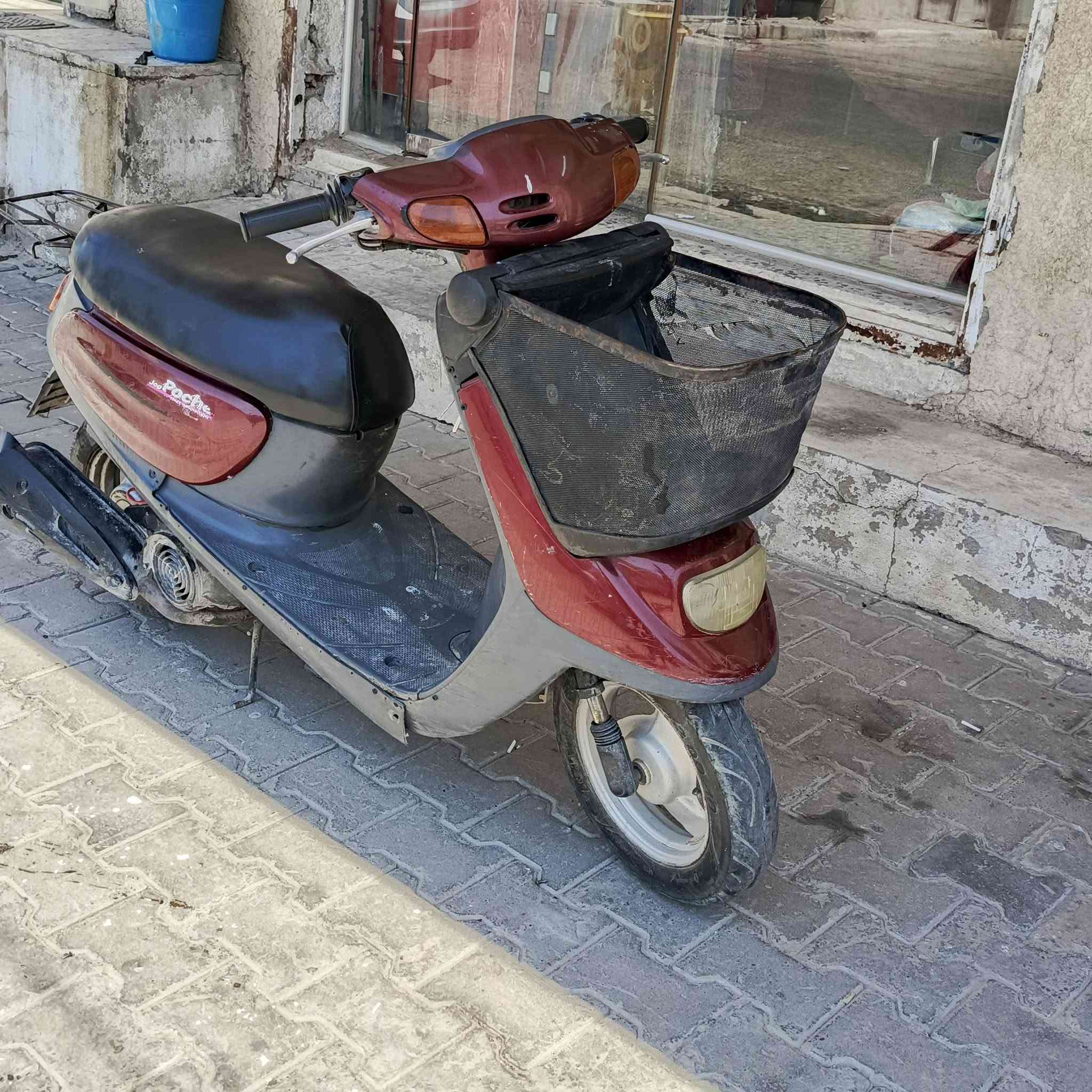 سلام عليكم منغولي لبيع دراجه مبدل مكينه مادري مفتوحه او لا اني ابيع مفتوحه كهربائيات كله شغاله سلف هندر فقط نقصه واير بريك سعر 225 وبيه مجال مكاني كربلاء سيف سعد ***********
