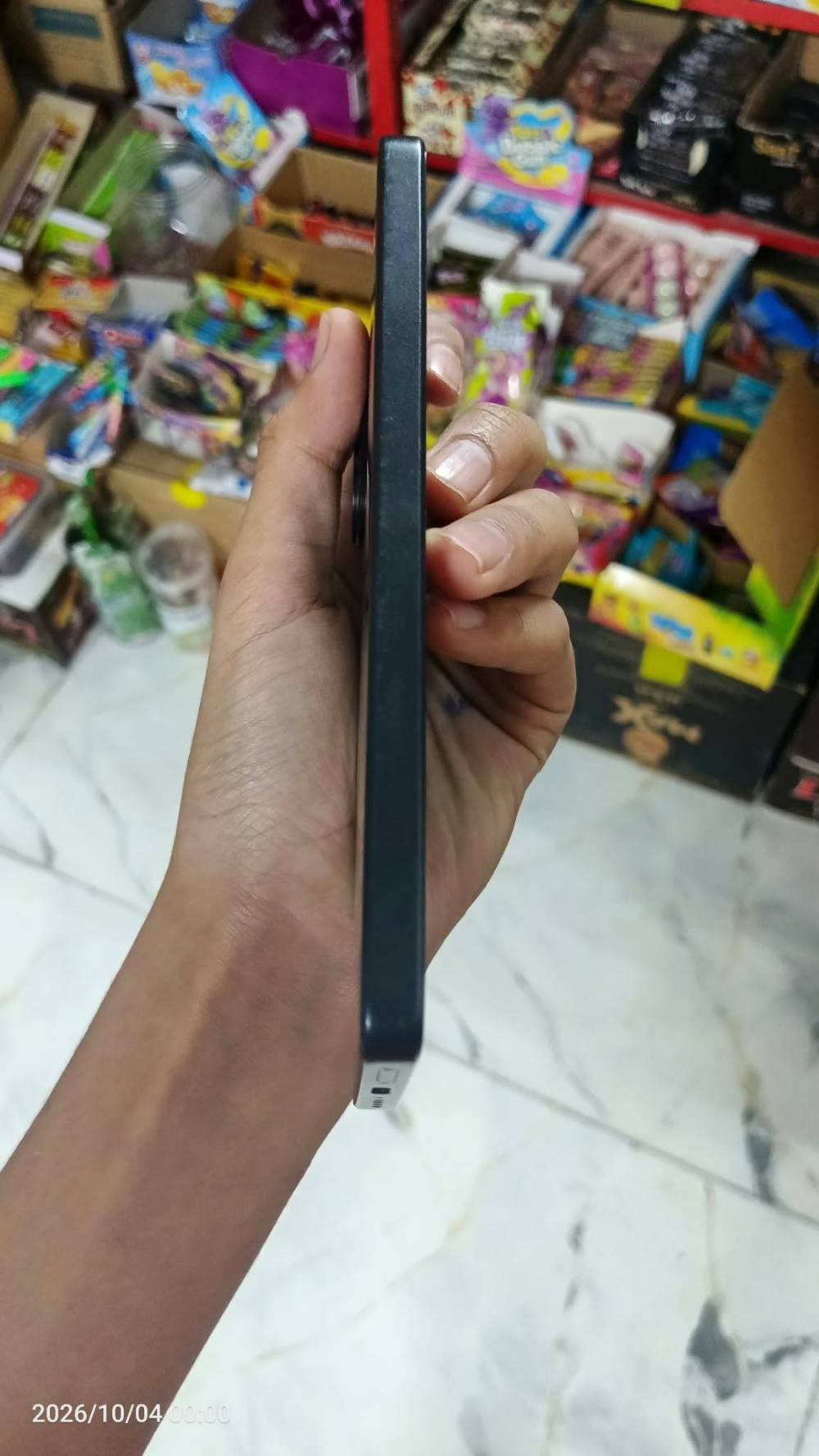 بوكو X7 برو • ذاكرة ٥٢٨ • رام ٢٤