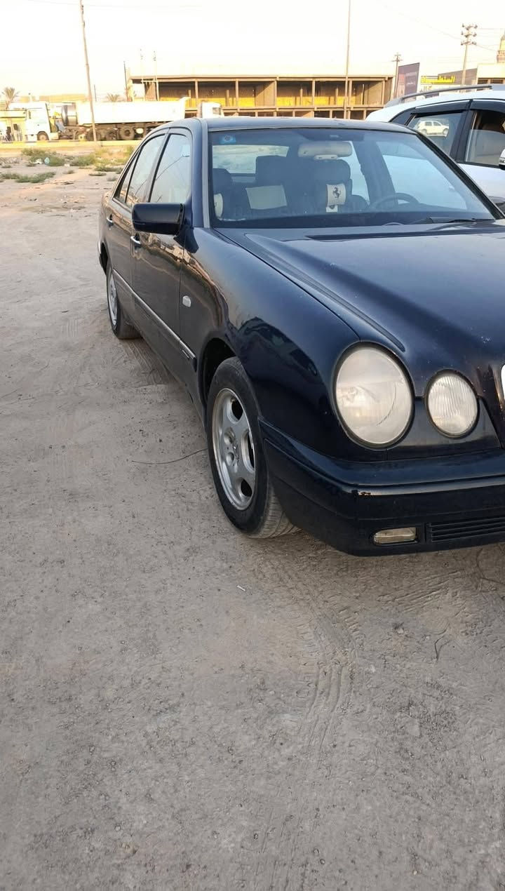 سلام عليكم مارسدس ام عيون موديل 96 بسمي مكينة 4سلندر بلادي بدون حادث كير مكينة جدد مكان بابل سكندرية سعر 58 وبيه مجال ***********
