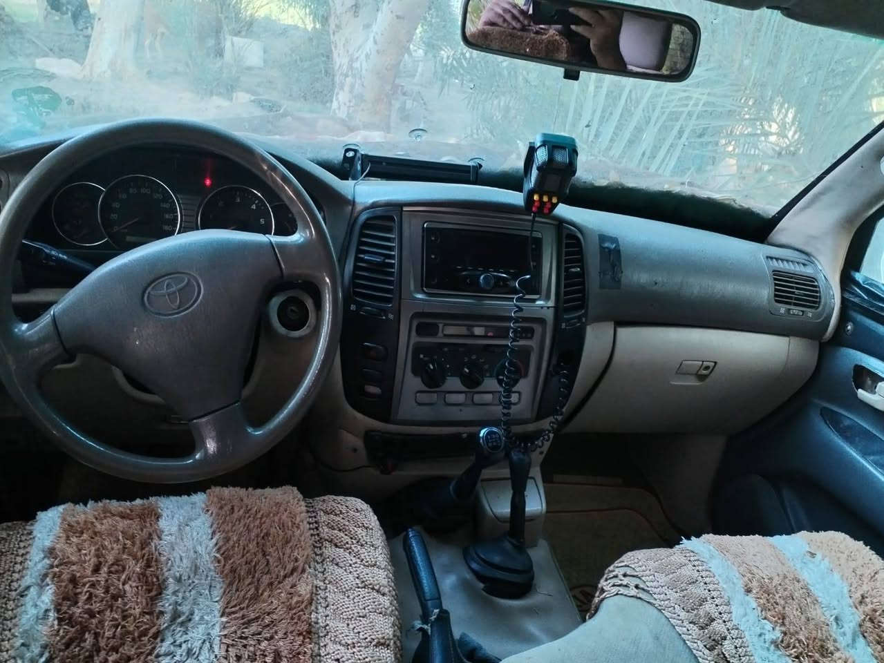 لاندكروزر • ٢٠٠٦ • مصفحة