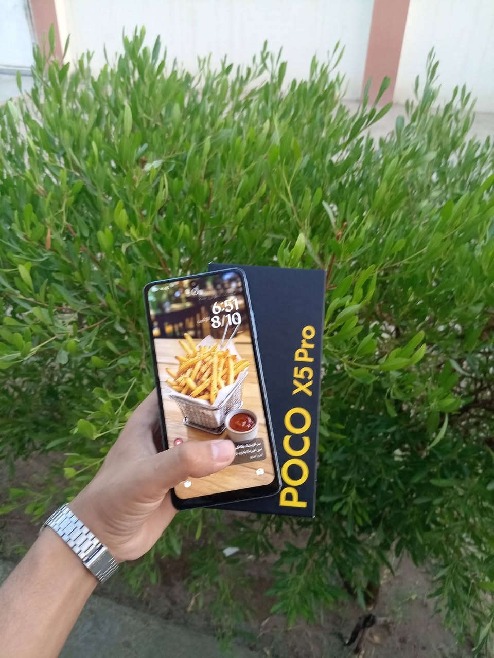 السلام عليكم
للبيع POCO X5 Pro 5G بوكو اكس فايف جي برو
مبدل شاشه اصليه فقط والباقي شرط 

المواصفات: 8GB رام | 256GB | معالج 778G | كاميرا 108MP
البطارية: 5000mAh تكفيك شحن يومين بوبجي 90 فريم
دبل بصمه
السعر / 130 قفل / ***********
