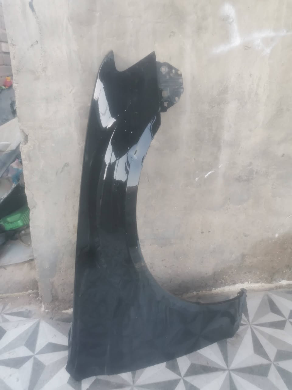 سلام عليكم للبيع دعاميه جارجر مديل 15سارتي دعاميه هيه وشبابيجها ودعاميه بل كارتون وياها صندوك مال وبامه لون سود وياها جاملغ مال وبامه لون سود مكفولات ليريد يجي خاص انه خادم لعنوان بصره قضاء لمدينه سعر خاص
