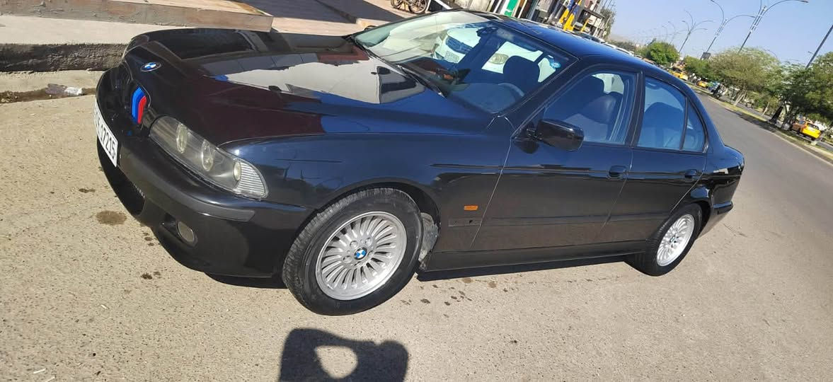 السلام عليكم
سياره للبيع BMW200 صقر (بومه) محرك 28 تدفئه تبريد رقم سليمانيه جديد سنويه لل2029 باسمي والسياره ناعمه كلش بيها دفتر بانزين
سياره جناي منضومه تبريد جديده حداديه جديده السياره مصروف عليها ومتعوب عليها 
مكاني كركوك 
تحويل بالشرط مباشرتآ 
السعر 90 وبيها مجال رقم الهاتف ***********
