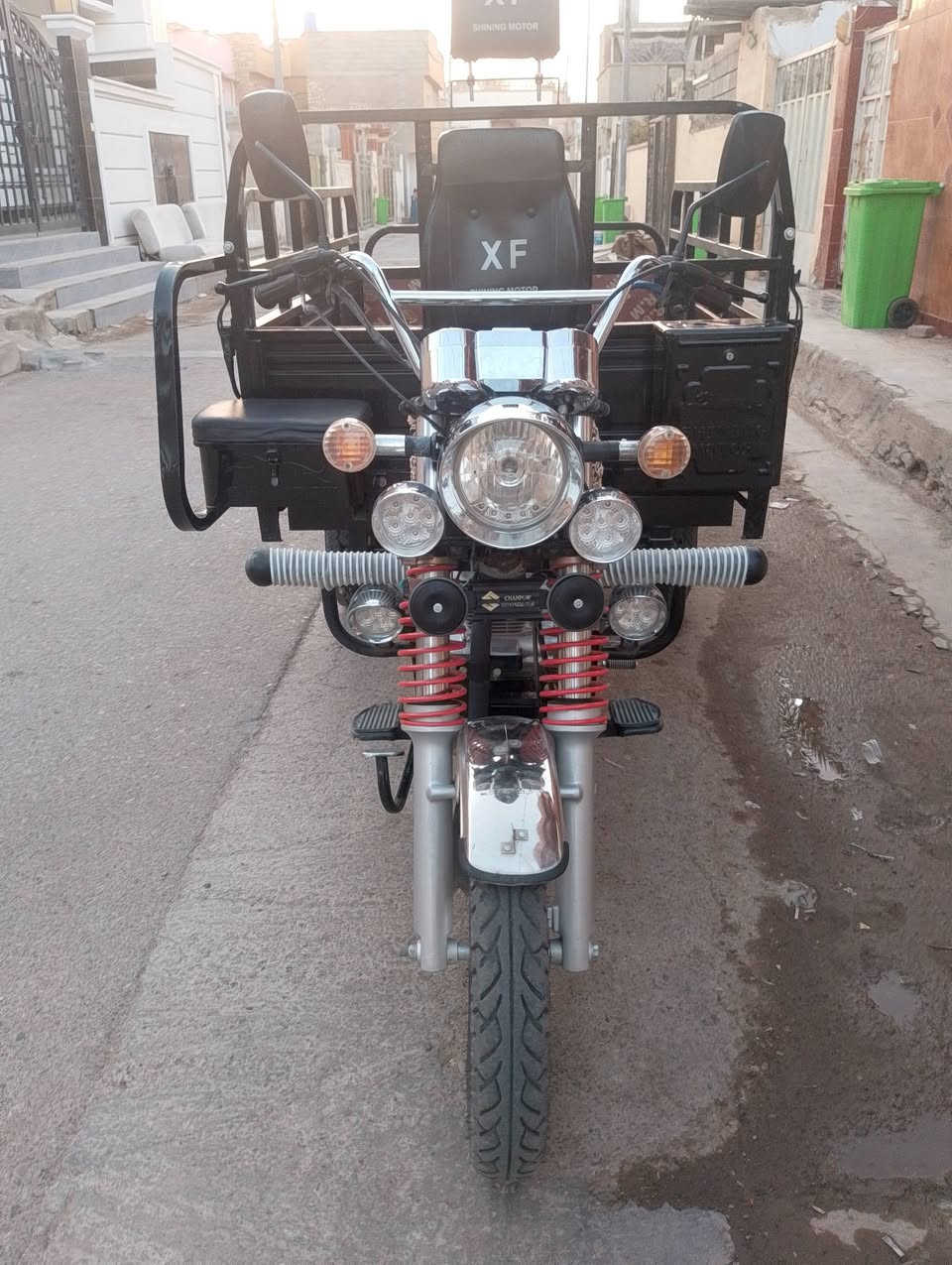 طرطورة اخو الجديد للبيع لون اسود المكان هيت حي الاطفاء السعر ٢٧٠٠٠٠٠ مليونان وسبعمائة وبيها مجال شي قليل للتواصل مع صاحبها ‏‪***********‬‏
