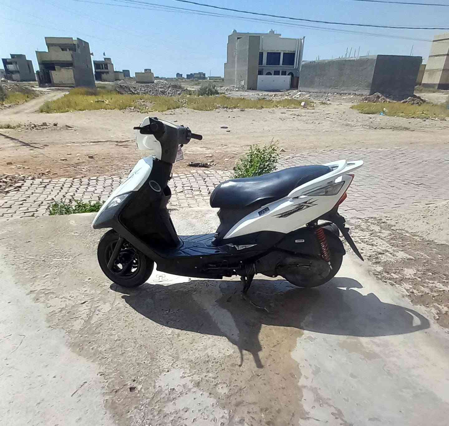 دراجة ماكس ثعلب كابريتر رادلهه تصليح جواكيج دراجة لا تنقيص ولا تبخر بيهه شلعه شك الكاع كهربائيات كلهه شغاله سعر ٣٥٠ قفل مكاني بغدادقرب جسر الدوار ***********

