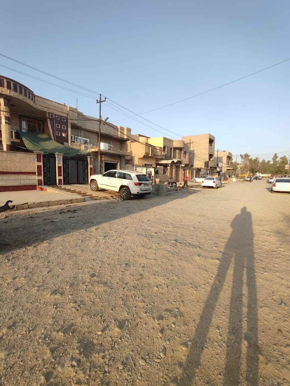 دار للبيع حي الانتصار شارع ٦٠ مقابل المركز الصحي مساحه الدار ٢٠٠متر طابقين خمس غرف نوم اثنين هول اثنين مطبخ صحيات استقبال مشتملات سند طابو الزهور شرط التحويل مكاتبا مع الشرعي الاستفسار مكتب ابو صفوان للعقار الاتصال على الرقم   ***********....***********....  @إشارة
