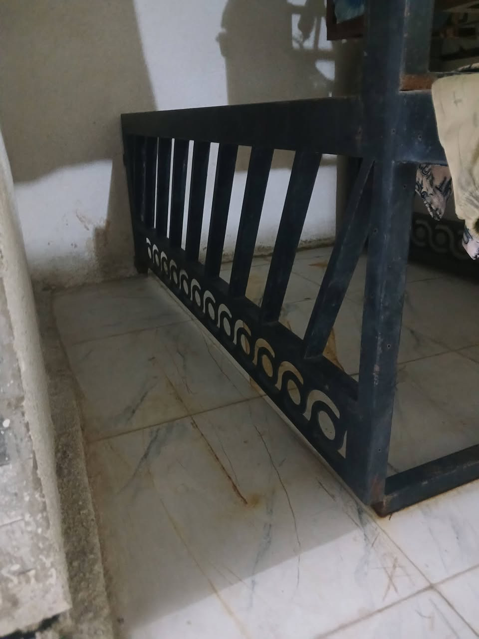السلام عليكم محجر ستوته جمره للبيع السعر ١٠٠ الف 🔐 🔒 العنوان بغداد ابو غريب متواجد عل خط فقط ***********
