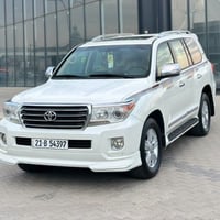 لاندكروزر GX.R • ٢٠١٤ • ١٨٠٠٠٠ كم
