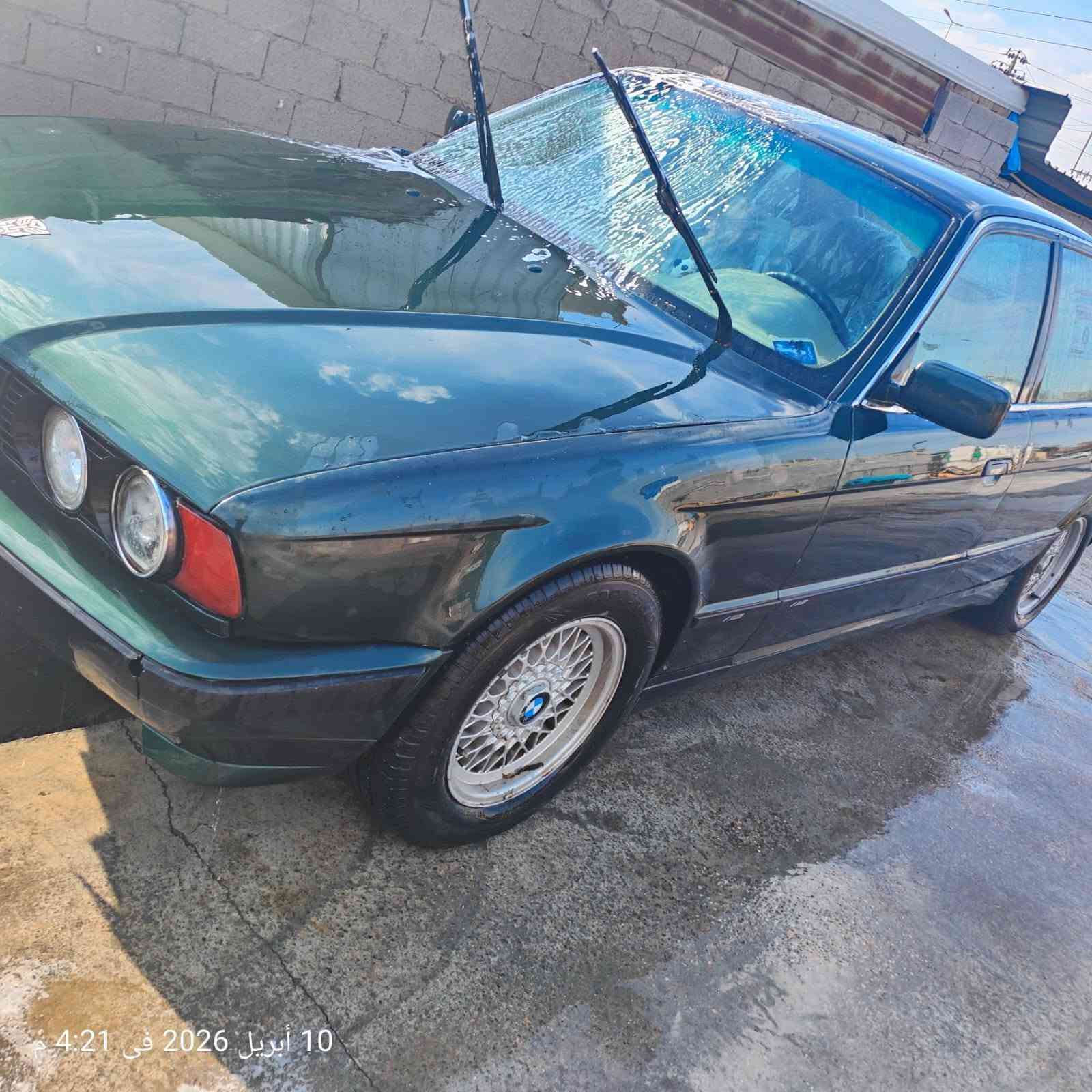 السلام عليكم
بيع او مراوس
Bmw 1995
525i
محرك 25 مسكر تك فانوس
كير اوتو ZF
كير مكينه تمام التمام
اكسل 3.23
فول مواصفات
داخل صاج مع كارتير كريميه 
كشنات جلد كهرباء
مرايات كهرباء كلشي شغال
سلايد روف 3 طكات
حداديه 90%
تبريد تدفأه شغالات
السياره بيها منظومة غاز 60 لتر شغاله
رقم بغداد راعيها ببغداد واكو وكاله 
السياره مكانها ميسان العماره
55 وبيها مجال
رقم راعيها 
***********

نص مكتوب في الصور:
- 10 أبريل 2026 في 4:32 م
- 19 سبتمبر 2026 في 5:02 ص
- 10 أبريل 2026 في 4:33 م
- 10 أبريل 2026 في 4:21 م
- 10 أبريل 2026 في 4:20 م
- 22 مارس 2026 في 12:54 ص