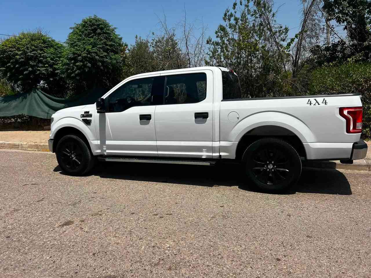 فورد F150
كلين موديل 2017 V8سعر 170//***********
