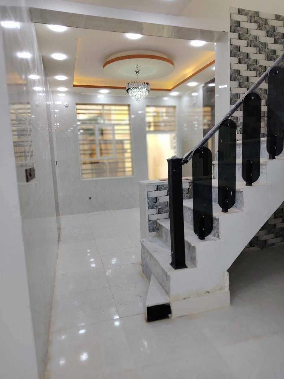 150 متر مربع  للبيع غرفتين
طابو زراعي سند 25 قرار محكمه باسمك مشمول بالتطويب
بسعر 55 وبي مجال
عنوان البيت نجف مقابل ملحق قرية الغدير
للاستفسار اتصل على *********** أو مراسله واتساب
